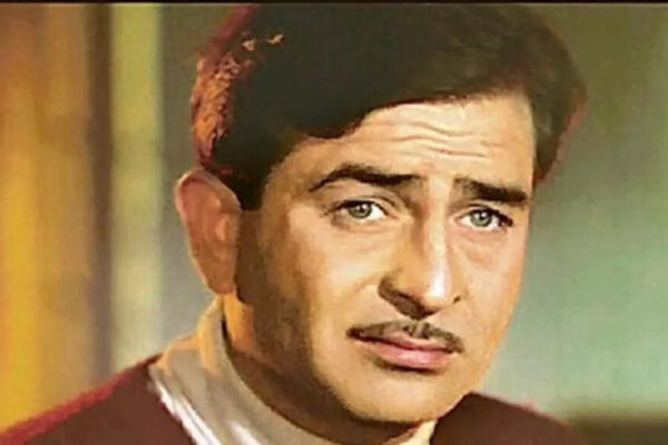 Raj Kapoor battled depression during Prithviraj Kapoor’s cancer; was broke after Mera Naam Joker; ‘He was abusing Jesus’ photo; was Hindu but believed in all religions,’ says family friend