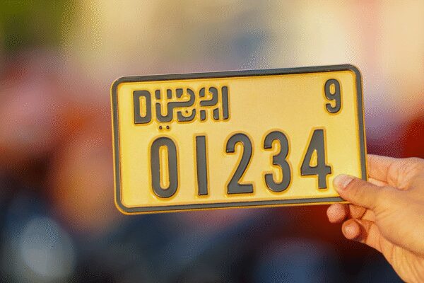 Dubai introduces new number plates for delivery motorcycles and e-bikes