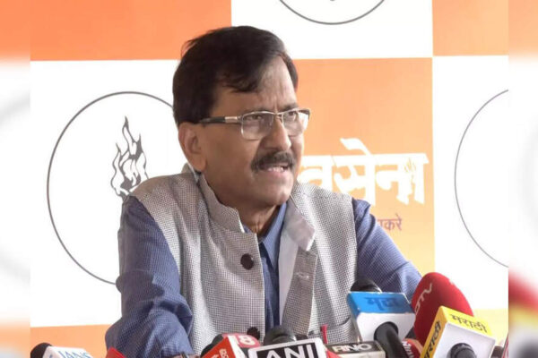 Estranged cousins Uddhav Thackeray and Raj Thackeray are set to unite their Shiv Sena (UBT) and MNS parties for upcoming civic polls in Mumbai, Thane, Pune, and Nashik. A formal announcement is expected next week, marking a significant political realignment after recent electoral setbacks. This alliance will contest elections in major cities, with local units deciding on tie-ups elsewhere. Sanjay Raut (File photo) NEW DELHI: Shiv Sena (UBT) and the Maharashtra Navnirman Sena (MNS) will contest the upcoming civic polls in Mumbai, Thane, Pune and Nashik together, with a formal announcement expected next week, Sena (UBT) MP Sanjay Raut said on Tuesday.Also Read: Seat-sharing talks between Sena (UBT) & MNS for PMC polls from WednesdayThe move would bring together estranged cousins Uddhav Thackeray and Raj Thackeray, who head Sena (UBT) and the MNS, respectively. Raj formed the MNS in 2006 after leaving the undivided Shiv Sena.The two leaders have been warming up to each other after facing a drubbing in the 2024 Maharashtra assembly polls.”There is no problem in announcing the alliance in the coming week. Both the brothers will be seen on stage for the announcement,” Raut told reporters in Mumbai.IPL Auction 2026MI, RR, CSK, KKR: As it happened – How Green became a ‘Knight’ after intense bidding warIPL Auction: After Rs 25.2cr Green splurge, KKR land Pathirana for Rs 18cr; Bishnoi to RR for Rs 7.2crIPL 2026 team and squad List: Updated players for all 10 Teams; who got whomAlso Read: Sena (UBT) may share seats with MNS from its quota for civic polls to skirt strain in MVA”The two parties will come together for civic polls in major cities like Mumbai, Thane, Kalyan-Dombivli, Mira Bhayander, Pune and Nashik. However, decision on the tie-up in other civic bodies will be taken by the local units,” the Rajya Sabha member added.Raut, who also met Raj Thackeray earlier in the day, described Mumbai as the “real battle” among the 29 municipal corporations going to the polls on January 15, with counting scheduled for the following day. Mumbai, Maharashtra’s capital and the country’s financial hub, is administered by the Brihanmumbai Municipal Corporation, India’s richest civic body.After the meeting, MNS leader Bala Nandgaonkar said that “as of now, Sena (UBT) and MNS are coming together.”Also Read: UBT, MNS lose netas to Shiv Sena in Kalyan-Dombivli Municipal Corporation electionsThe upcoming civic polls will be the first municipal corporation elections since the splits in the Shiv Sena in 2022 and the Nationalist Congress Party in 2023. The Shiv Sena was split by Eknath Shinde, while the NCP was broken by Ajit Pawar. The Election Commission recognises the Shinde and Ajit Pawar factions as the “real” Shiv Sena and NCP.About the AuthorTOI News DeskThe TOI News Desk comprises a dedicated and tireless team of journalists who operate around the clock to deliver the most current and comprehensive news and updates to the readers of The Times of India worldwide. With an unwavering commitment to excellence in journalism, our team is at the forefront of gathering, verifying, and presenting breaking news, in-depth analysis, and insightful reports on a wide range of topics. The TOI News Desk is your trusted source for staying informed and connected to the ever-evolving global landscape, ensuring that our readers are equipped with the latest developments that matter most.”Read MoreEnd of ArticleFollow Us On Social MediaVideosPM Modi Pitches New Economic Corridor As King Abdullah Praises India’s Growth At Jordan Forum MeetPriyanka Gandhi Targets VB-G RAM G Bill Over MGNREGA, Blasts Centre’s Name Change TacticsSonia Gandhi Targets Modi Govt On ASHA, Anganwadi Workers In Rajya SabhaNational Herald Case: Court Declines To Act On ED Chargesheet, Congress Claims Truth Has PrevailedEverything Fine, Says Shashi Tharoor After Skipping Congress Rally Amid Growing Speculation of RiftDelhi-Agra Expressway Crash: Multiple Buses Catch Fire, 4 Dead, 25 InjuredPM Modi Praises Jordan’s Fight Against Terrorism As India And Jordan Strengthen Strategic RelationsIndia Slams Pakistan As ‘Global Epicentre Of Terror’, Vows To Counter Pak-Sponsored Attacks At UNNIA Names Pakistani Handler Sajid Jatt In Pahalgam Terror Attack ChargesheetIndian Army Displays Turkish Yiiha Drone Used By Pakistan During Operation Sindoor123PhotostoriesMumbai–Pune: Where Shivaji once triumphed, engineers now build India’s tallest cable-stayed bridge8 common mistakes people mostly commit while worshipping the Tulsi plantFrom Akshaye Khanna, Emraan Hashmi, Madhuri Dixit: 2025 saw Bollywood’s favourite actors return to theatres and capture audience attention againDeadly, congested, chaotic: 27km Salem-Kochi highway stretch faces urgent overhaulFSSAI launches egg safety drive: What is it and how it is going to help customersVijay Diwas 2025: 6 powerful quotes honouring our brave soldiers !Things To Avoid On Your Birthday According To Your Birth DateLost, tired, angry: Scenes of confusion as Bengaluru (KIA) airport enforces new cab pickup zonesChennai’s Anna Nagar parking revamp to add 2,100 marked bays, ease congestion and curb roadside chaosYour Love Language Based On Your Birth Number123Hot Picksilia TopuriaCorona RemediesJetBlue flight VenezuelaGold rate todaySilver rate todayPublic Holidays NovemberBank Holidays NovemberTop TrendingJosh AllenAuston MatthewsVanessa BryantJalen Hurts Wife Net WorthBukayo Saka and Tolami Benson Net WorthConnor McDavidVenkatesh iyerMatheesha PathiranaSOF ICO resultFortnite Bleach Characters