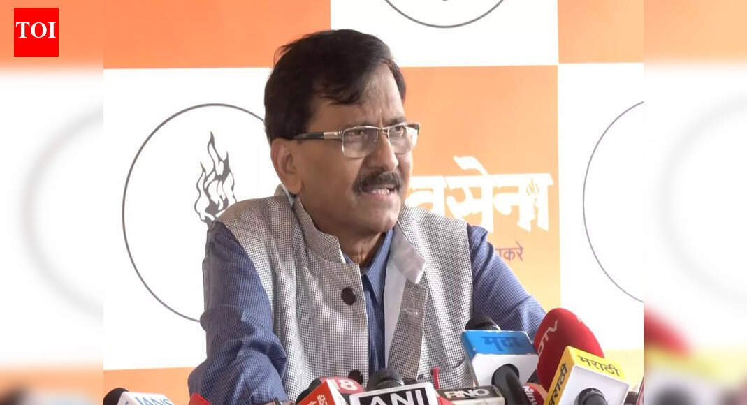 Estranged cousins Uddhav Thackeray and Raj Thackeray are set to unite their Shiv Sena (UBT) and MNS parties for upcoming civic polls in Mumbai, Thane, Pune, and Nashik. A formal announcement is expected next week, marking a significant political realignment after recent electoral setbacks. This alliance will contest elections in major cities, with local units deciding on tie-ups elsewhere. Sanjay Raut (File photo) NEW DELHI: Shiv Sena (UBT) and the Maharashtra Navnirman Sena (MNS) will contest the upcoming civic polls in Mumbai, Thane, Pune and Nashik together, with a formal announcement expected next week, Sena (UBT) MP Sanjay Raut said on Tuesday.Also Read: Seat-sharing talks between Sena (UBT) & MNS for PMC polls from WednesdayThe move would bring together estranged cousins Uddhav Thackeray and Raj Thackeray, who head Sena (UBT) and the MNS, respectively. Raj formed the MNS in 2006 after leaving the undivided Shiv Sena.The two leaders have been warming up to each other after facing a drubbing in the 2024 Maharashtra assembly polls.”There is no problem in announcing the alliance in the coming week. Both the brothers will be seen on stage for the announcement,” Raut told reporters in Mumbai.IPL Auction 2026MI, RR, CSK, KKR: As it happened – How Green became a ‘Knight’ after intense bidding warIPL Auction: After Rs 25.2cr Green splurge, KKR land Pathirana for Rs 18cr; Bishnoi to RR for Rs 7.2crIPL 2026 team and squad List: Updated players for all 10 Teams; who got whomAlso Read: Sena (UBT) may share seats with MNS from its quota for civic polls to skirt strain in MVA”The two parties will come together for civic polls in major cities like Mumbai, Thane, Kalyan-Dombivli, Mira Bhayander, Pune and Nashik. However, decision on the tie-up in other civic bodies will be taken by the local units,” the Rajya Sabha member added.Raut, who also met Raj Thackeray earlier in the day, described Mumbai as the “real battle” among the 29 municipal corporations going to the polls on January 15, with counting scheduled for the following day. Mumbai, Maharashtra’s capital and the country’s financial hub, is administered by the Brihanmumbai Municipal Corporation, India’s richest civic body.After the meeting, MNS leader Bala Nandgaonkar said that “as of now, Sena (UBT) and MNS are coming together.”Also Read: UBT, MNS lose netas to Shiv Sena in Kalyan-Dombivli Municipal Corporation electionsThe upcoming civic polls will be the first municipal corporation elections since the splits in the Shiv Sena in 2022 and the Nationalist Congress Party in 2023. The Shiv Sena was split by Eknath Shinde, while the NCP was broken by Ajit Pawar. The Election Commission recognises the Shinde and Ajit Pawar factions as the “real” Shiv Sena and NCP.About the AuthorTOI News DeskThe TOI News Desk comprises a dedicated and tireless team of journalists who operate around the clock to deliver the most current and comprehensive news and updates to the readers of The Times of India worldwide. With an unwavering commitment to excellence in journalism, our team is at the forefront of gathering, verifying, and presenting breaking news, in-depth analysis, and insightful reports on a wide range of topics. The TOI News Desk is your trusted source for staying informed and connected to the ever-evolving global landscape, ensuring that our readers are equipped with the latest developments that matter most.”Read MoreEnd of ArticleFollow Us On Social MediaVideosPM Modi Pitches New Economic Corridor As King Abdullah Praises India’s Growth At Jordan Forum MeetPriyanka Gandhi Targets VB-G RAM G Bill Over MGNREGA, Blasts Centre’s Name Change TacticsSonia Gandhi Targets Modi Govt On ASHA, Anganwadi Workers In Rajya SabhaNational Herald Case: Court Declines To Act On ED Chargesheet, Congress Claims Truth Has PrevailedEverything Fine, Says Shashi Tharoor After Skipping Congress Rally Amid Growing Speculation of RiftDelhi-Agra Expressway Crash: Multiple Buses Catch Fire, 4 Dead, 25 InjuredPM Modi Praises Jordan’s Fight Against Terrorism As India And Jordan Strengthen Strategic RelationsIndia Slams Pakistan As ‘Global Epicentre Of Terror’, Vows To Counter Pak-Sponsored Attacks At UNNIA Names Pakistani Handler Sajid Jatt In Pahalgam Terror Attack ChargesheetIndian Army Displays Turkish Yiiha Drone Used By Pakistan During Operation Sindoor123PhotostoriesMumbai–Pune: Where Shivaji once triumphed, engineers now build India’s tallest cable-stayed bridge8 common mistakes people mostly commit while worshipping the Tulsi plantFrom Akshaye Khanna, Emraan Hashmi, Madhuri Dixit: 2025 saw Bollywood’s favourite actors return to theatres and capture audience attention againDeadly, congested, chaotic: 27km Salem-Kochi highway stretch faces urgent overhaulFSSAI launches egg safety drive: What is it and how it is going to help customersVijay Diwas 2025: 6 powerful quotes honouring our brave soldiers !Things To Avoid On Your Birthday According To Your Birth DateLost, tired, angry: Scenes of confusion as Bengaluru (KIA) airport enforces new cab pickup zonesChennai’s Anna Nagar parking revamp to add 2,100 marked bays, ease congestion and curb roadside chaosYour Love Language Based On Your Birth Number123Hot Picksilia TopuriaCorona RemediesJetBlue flight VenezuelaGold rate todaySilver rate todayPublic Holidays NovemberBank Holidays NovemberTop TrendingJosh AllenAuston MatthewsVanessa BryantJalen Hurts Wife Net WorthBukayo Saka and Tolami Benson Net WorthConnor McDavidVenkatesh iyerMatheesha PathiranaSOF ICO resultFortnite Bleach Characters