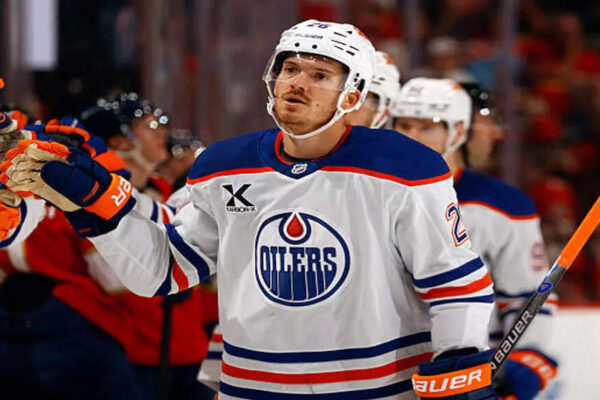 NHL match today: Will Jack Roslovic play against Pittsburgh Penguins tonight? Latest update on Edmonton Oilers center for December 16