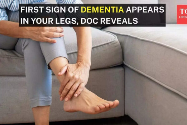 The first sign of dementia appears in your legs, a neurosurgeon reveals |