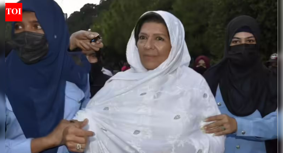 Pakistan: Former PM Imran Khan’s sisters, supporters booked under anti-terrorism law; 14 arrested