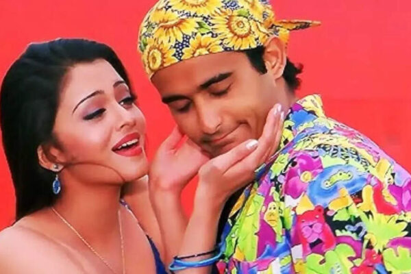 Akshaye Khanna’s old praise for Aishwarya Rai’s eternal beauty: ‘You just keep staring at her like a lunatic’ | Hindi Movie News