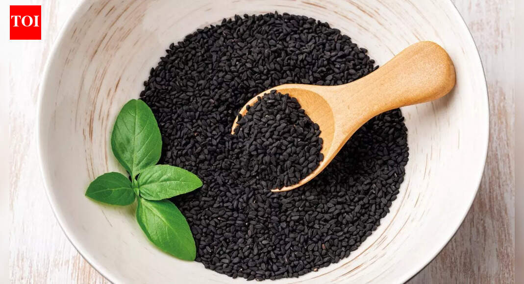 How​‍​‌‍​‍‌​‍​‌‍​‍‌ adding black cumin to your diet may help lower cholesterol and fight obesity |