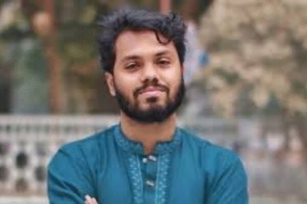 Bangladesh unrest: Sharif Osman Hadi to be buried beside national poet Kazi Nazrul Islam; protests persist