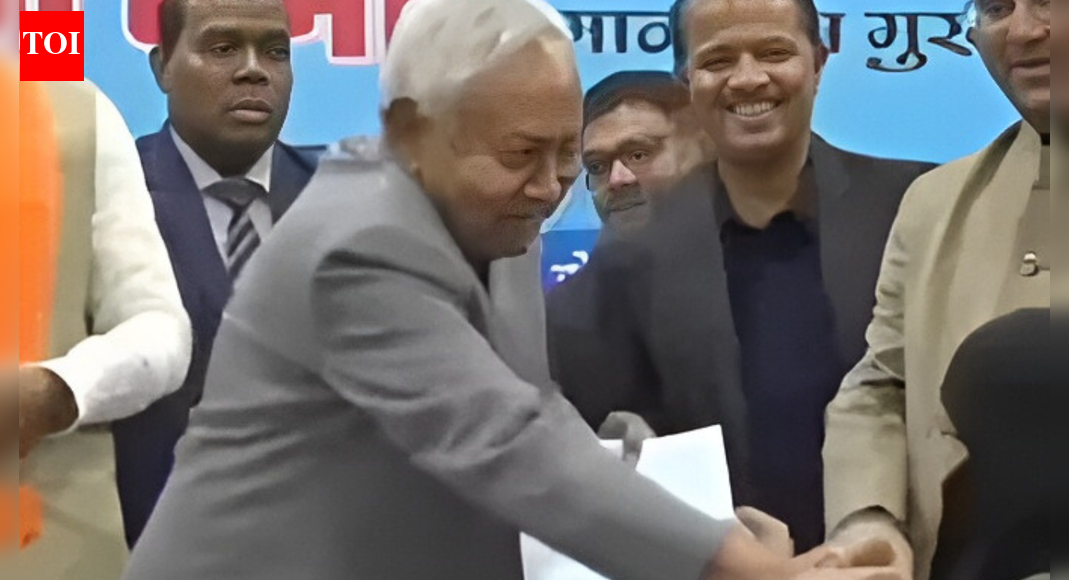 Hijab row: Doctor whose naqab was pulled by Nitish Kumar fails to join duty; officials report no contact