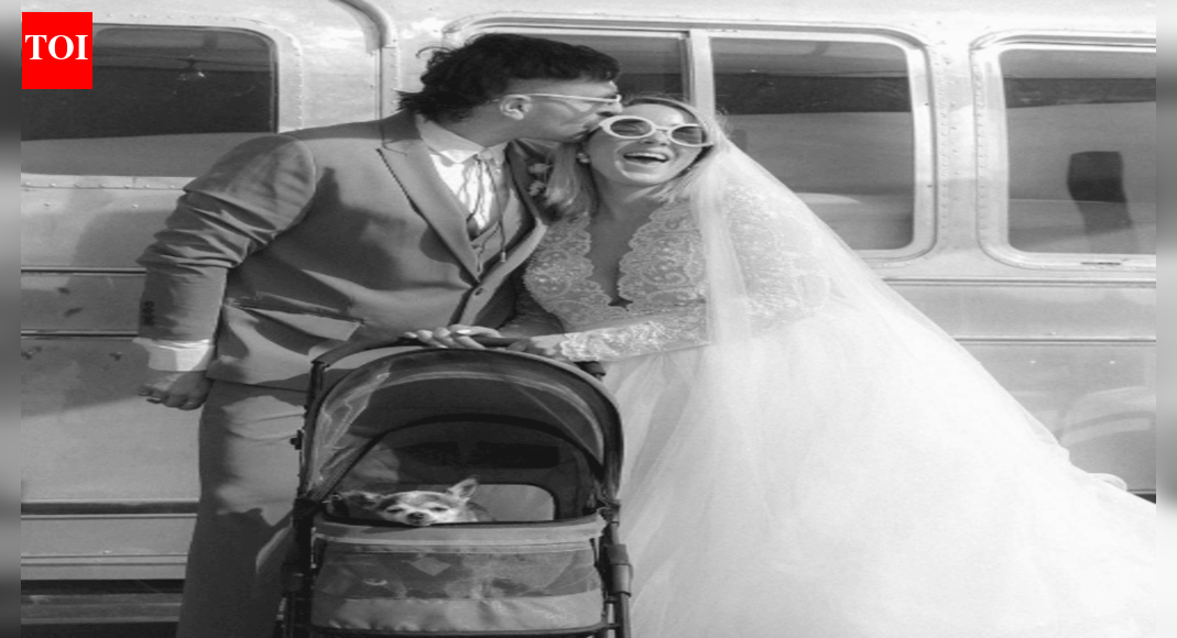 Jenna Marbles and Twitch streamer Julien Solomita mourn the loss of Mr. Marbles at 17