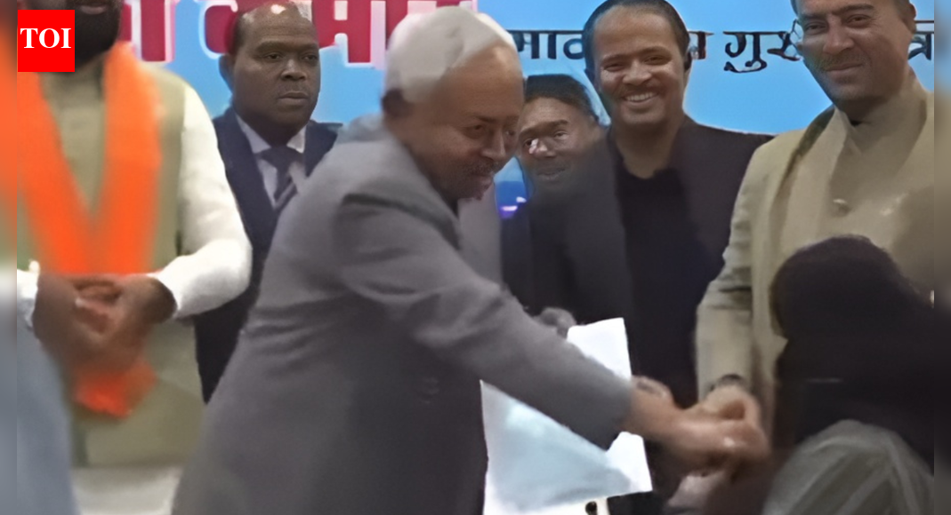 (IANS photo) NEW DELHI: The Congress on Sunday slammed Bihar governor Arif Mohammad Khan’s statement over hijab row that erupted after Bihar chief minister Nitish Kumar removed naqab from a woman doctor’s face in an event. Party leader Pawan Khera described the incident as “an attempt to normalise a powerful, ageing politician publicly violating a young woman’s bodily autonomy.”Congress leader Khera took to X to criticise Bihar governor Arif Mohammad Khan’s remark describing the incident as a “father-daughter matter.” Khera wrote, “What is being passed off as a ‘father–daughter moment’ is, in reality, an attempt to normalise a powerful, ageing politician publicly violating a young woman’s bodily autonomy. It sends a chilling message to our girls: that unwanted touch is acceptable if the man is influential enough.” Nitish Kumar’s Hijab Shocker: BJP MP Giriraj Singh Defends Bihar CM’s Act With ‘Go To Hell’ Remark Khera added, “There is nothing more disturbing than this, especially when we know that most survivors of sexual abuse are harmed not by strangers, but by people they know and are expected to trust.”The controversy erupted earlier this week during an appointment letter distribution event at the chief minister’s secretariat in Patna. A video from the programme, widely shared on social media, showed Nitish Kumar questioning the naqab of Dr Nusrat Parveen as she stepped forward to receive her appointment letter along with other Ayush doctors.Meanwhile, Parveen did not report for duty on her joining date on Saturday, officials told news agency PTI, adding that they are not in contact with her or her family.About the AuthorTOI News DeskThe TOI News Desk comprises a dedicated and tireless team of journalists who operate around the clock to deliver the most current and comprehensive news and updates to the readers of The Times of India worldwide. With an unwavering commitment to excellence in journalism, our team is at the forefront of gathering, verifying, and presenting breaking news, in-depth analysis, and insightful reports on a wide range of topics. The TOI News Desk is your trusted source for staying informed and connected to the ever-evolving global landscape, ensuring that our readers are equipped with the latest developments that matter most.”Read MoreEnd of ArticleFollow Us On Social MediaVideosIndia Rejects Dhaka Media Reports On Protest Outside Bangladesh HC, Flags Attack Against MinoritiesViewing ‘Sangh’ Through the Lens of the BJP Is a Huge Mistake, Says RSS Chief Mohan BhagwatBangladesh Arrests 10 After Brutal Killing of Hindu Youth in Mymensingh“Generation After Generation”: Yunus Vows To Fulfil Sharif Osman Hadi’s Vision And IdealsMassive Crowds Gather in Dhaka for State Funeral of Slain Youth Icon Osman HadiPAK Citizens Criticize “Weak Judiciary” As Imran Khan’s Prison Term Is IncreasedHindu Lynching Sparks Outrage: Shashi Tharoor Warns On Mob Rule, Priyanka Blasts Modi Govt SilenceEx-PM Imran Khan And Bushra Bibi Jailed For 17 Years In Toshakhana Gift Jewellery Case’There Is Only One Modi’: Jaishankar Says Leaders Define Nations, Not Ministers Or IndividualsMore Complicated Than Ever: Jaishankar Flags US, China, Russia, Europe As India Faces Harder Choices123PhotostoriesWorld Saree Day: 5 sarees from Incredible India that put the country on the global fashion mapVision Board 2026 based on your birth number, according to astrologyThis famous desert is covered in snow right now and the photos are stunningly beautifulLong-awaited, commuter-friendly, safer: Chennai’s Nanganallur gets direct road to Pazhavanthangal subway6 Japanese habits that quietly upgrade your lifeKajol & Rani Mukerji just brought the 90s ethnic aesthetic back, proving queens never lose their crownDiscover Your Meditation Style Based on Your Birth Date13 timeless principles for wealth and success from Napoleon Hill’s Think and Grow RichNutrition fact of the day: Custard apple, the creamy winter fruit that supports digestion and brain healthMumbai reclaims the sea: Rs 887-crore world-class marina to transform harbourfront and boost maritime tourism123Hot PicksTom BradyEpstein files releasedTim SaunderGold rate todaySilver rate todayPublic Holidays DecemberBank Holidays DecemberTop TrendingJosh Allen Luxury Car CollectionRandi MahomesAuston MatthewsPatrick MahomesJeremy Doku and Shireen Doku Net WorthUPPSC LT Grade Teacher ExamPaul Heyman and Marla Heyman Net WorthBengaluru TempeturePM Modi HelicopterRailway Fare Hike