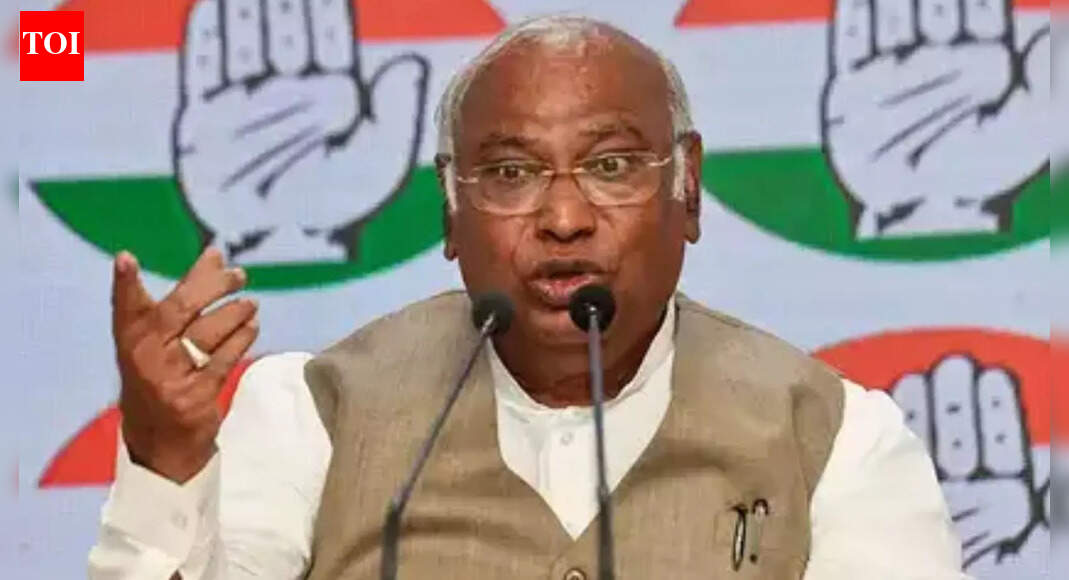 Mallikarjun Kharge (File photo) NEW DELHI: Congress president Mallikarjun Kharge on Sunday defended the party’s high command amid the ongoing leadership issue in Karnataka, saying the “confusion” is at the local level.“The high command hasn’t created any confusion. The confusion exists at the local level. Is it right to put the blame on the high command?” he said while speaking to reporters in Kalaburagi in Karnataka, his home state.Kharge called on the Congress’ local leaders to take “ownership” of the internal disputes instead of blaming the high command.The veteran politician also cautioned leaders against claiming credit for the party’s electoral successes.“Everyone has built the party. It’s not the effort of any one individual. Congress has been built by party workers. Congress workers supported us,” he stated, without naming anyone.His remarks come amid the ongoing power tussle in Karnataka between chief minister Siddaramaiah and his deputy, DK Shivakumar, who also heads the Congress’ state unit.It has been widely reported that after the Congress won the May 2023 Karnataka assembly elections—ousting its arch-rival BJP from power—the high command had promised to make Shivakumar chief minister for the second half of the five-year term, while opting for veteran Siddaramaiah initially.Under Siddaramaiah, Karnataka’s Congress government completed the first 2.5 years of its term on November 20.The chief minister on Friday expressed confidence that the party leadership would back him to complete his full five-year term.(With PTI inputs)About the AuthorTOI News DeskThe TOI News Desk comprises a dedicated and tireless team of journalists who operate around the clock to deliver the most current and comprehensive news and updates to the readers of The Times of India worldwide. With an unwavering commitment to excellence in journalism, our team is at the forefront of gathering, verifying, and presenting breaking news, in-depth analysis, and insightful reports on a wide range of topics. The TOI News Desk is your trusted source for staying informed and connected to the ever-evolving global landscape, ensuring that our readers are equipped with the latest developments that matter most.”Read MoreEnd of ArticleFollow Us On Social MediaVideos‘Have To Stay United’: RSS Chief Mohan Bhagwat On Atrocities Against Hindus In BangladeshIndia Rejects Dhaka Media Reports On Protest Outside Bangladesh HC, Flags Attack Against MinoritiesViewing ‘Sangh’ Through the Lens of the BJP Is a Huge Mistake, Says RSS Chief Mohan BhagwatBangladesh Arrests 10 After Brutal Killing of Hindu Youth in Mymensingh“Generation After Generation”: Yunus Vows To Fulfil Sharif Osman Hadi’s Vision And IdealsMassive Crowds Gather in Dhaka for State Funeral of Slain Youth Icon Osman HadiPAK Citizens Criticize “Weak Judiciary” As Imran Khan’s Prison Term Is IncreasedHindu Lynching Sparks Outrage: Shashi Tharoor Warns On Mob Rule, Priyanka Blasts Modi Govt SilenceEx-PM Imran Khan And Bushra Bibi Jailed For 17 Years In Toshakhana Gift Jewellery Case’There Is Only One Modi’: Jaishankar Says Leaders Define Nations, Not Ministers Or Individuals123Photostories10 tips for good mental health you should be taking to 20268 life lessons from “Man’s Search for Meaning” by Viktor FranklWorld Saree Day: 5 sarees from Incredible India that put the country on the global fashion mapVision Board 2026 based on your birth number, according to astrologyThis famous desert is covered in snow right now and the photos are stunningly beautifulLong-awaited, commuter-friendly, safer: Chennai’s Nanganallur gets direct road to Pazhavanthangal subway6 Japanese habits that quietly upgrade your lifeKajol & Rani Mukerji just brought the 90s ethnic aesthetic back, proving queens never lose their crownDiscover Your Meditation Style Based on Your Birth Date13 timeless principles for wealth and success from Napoleon Hill’s Think and Grow Rich123Hot PicksTom BradyEpstein files releasedTim SaunderGold rate todaySilver rate todayPublic Holidays DecemberBank Holidays DecemberTop TrendingJosh Allen Luxury Car CollectionRandi MahomesAuston MatthewsPatrick MahomesJeremy Doku and Shireen Doku Net WorthUPPSC LT Grade Teacher ExamPaul Heyman and Marla Heyman Net WorthBengaluru TempeturePM Modi HelicopterRailway Fare Hike