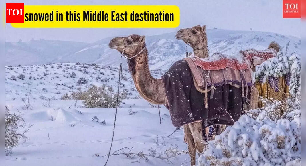 This famous desert is covered in snow right now and the photos are stunningly beautiful