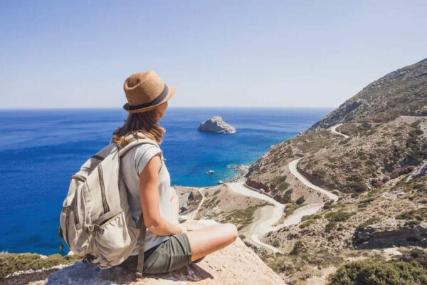 Smart travel hacks: Why chewing gum, protein snacks, and sleep essentials are must-haves for every traveller’s carry-on |