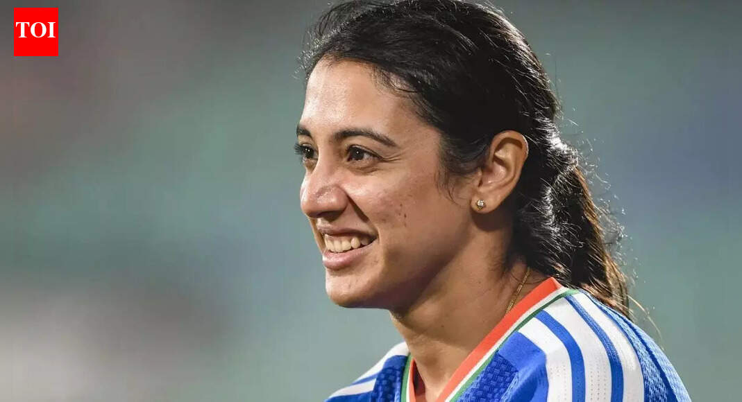 ‘A big hug from me’: Smriti Mandhana touches heart as she replies to young Kashmiri fan