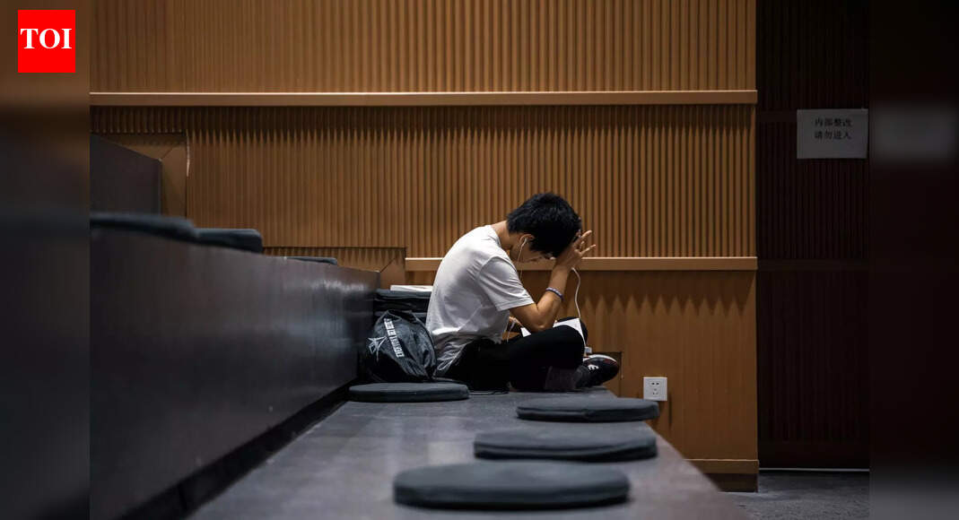 The algorithm enters classrooms: AI deepfakes and the fragile safety net around US students