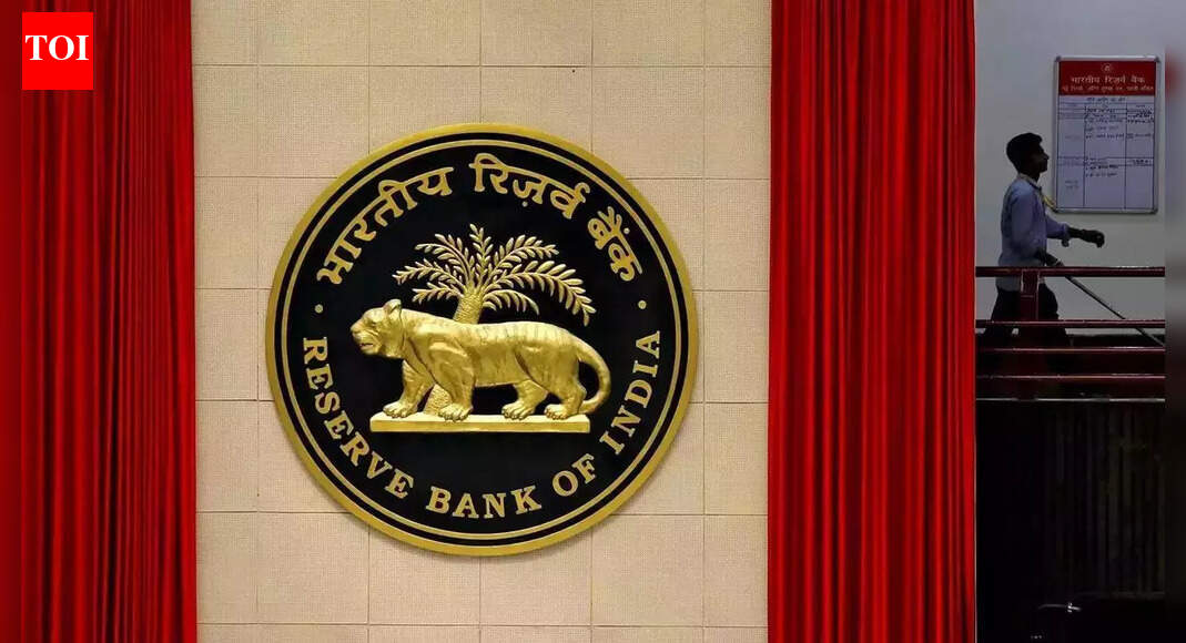 RBI spent  billion to not let Re breach 89 level in October
