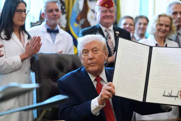 US President 2025 bold space plan: Moon landing by 2028, Mars missions, nuclear reactors, and commercial space growth