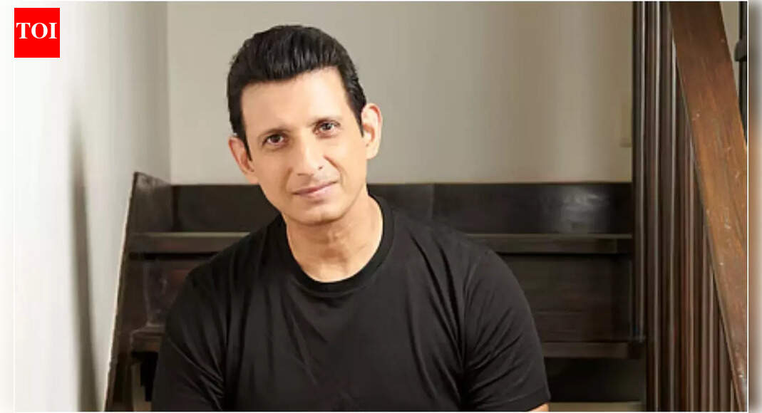 Sharman Joshi addresses ‘3 Idiots’ sequel buzz as film clocks 16 years, says ‘last time the reports came, it turned out…’