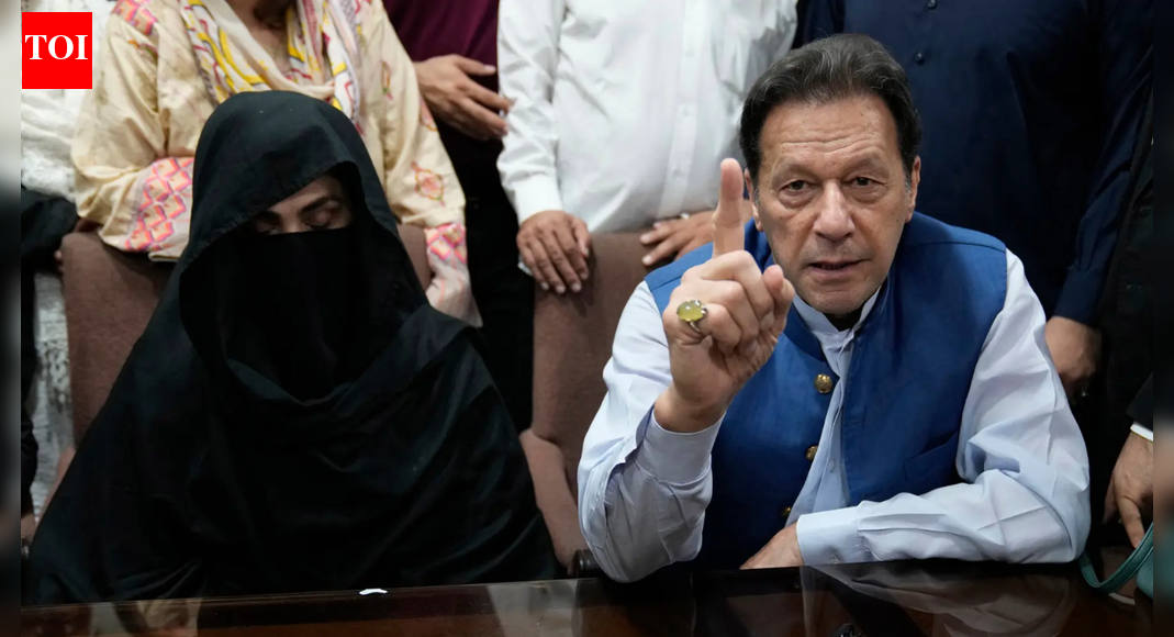 Pakistan: Imran Khan, Bishra Bibi get interim bail extension in May 9 cases; court adjourns multiple hearings till Jan 27