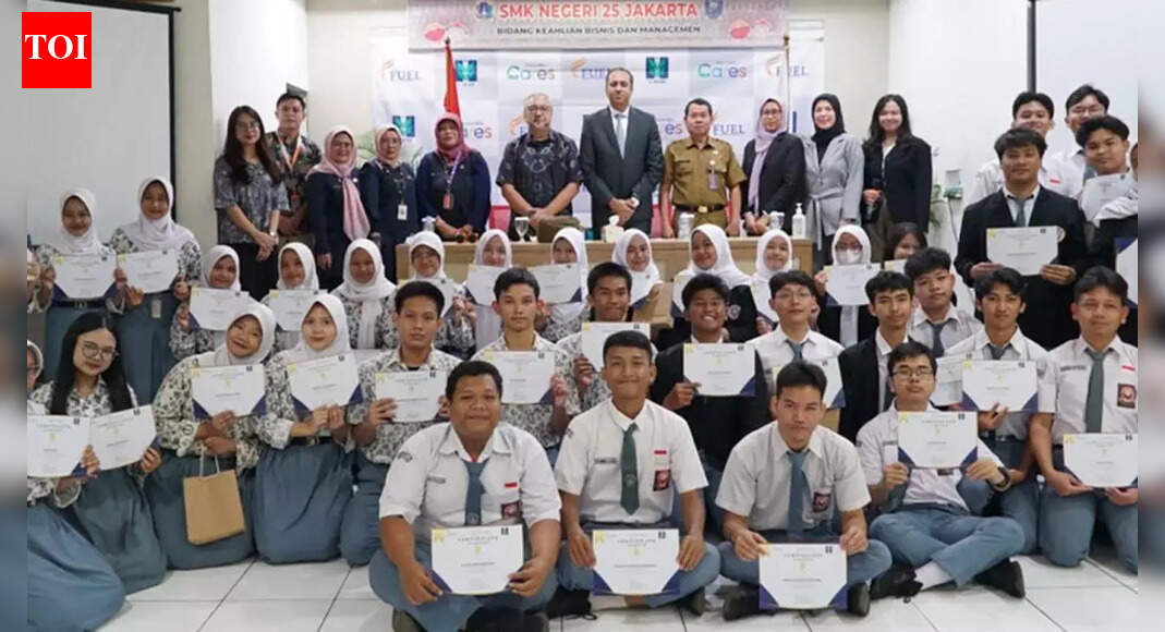 YMMI and VFS Global Conclude 2025 Career Advancement Programme for Vocational Students in Jakarta