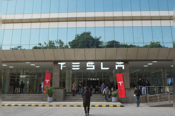 Tesla Bull Ross Gerber shares issues with Tesla FSD v14, says: Not sure of Tesla’s plans if …
