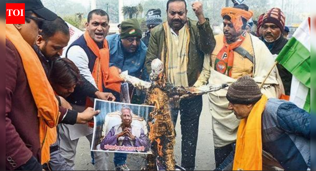 Bangladesh unrest: Please save us, open borders – Hindus send SOS from Dhaka