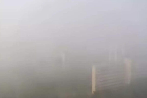 Delhi air pollution: Several areas record ‘very poor’ and ‘severe’ levels; thick smog reduces visibility