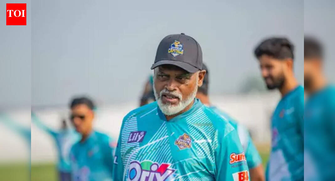 Shocking! Dhaka Capitals assistant coach collapses, dies moments before BPL match