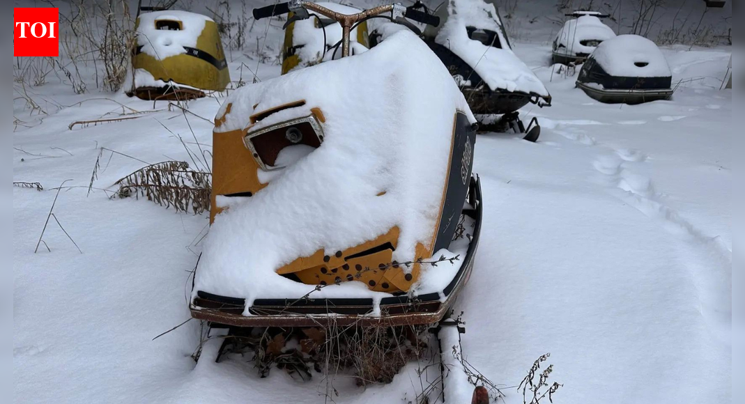 US snowstorm chaos: Over 9,000 flights hit; emergency orders in New York, New Jersey