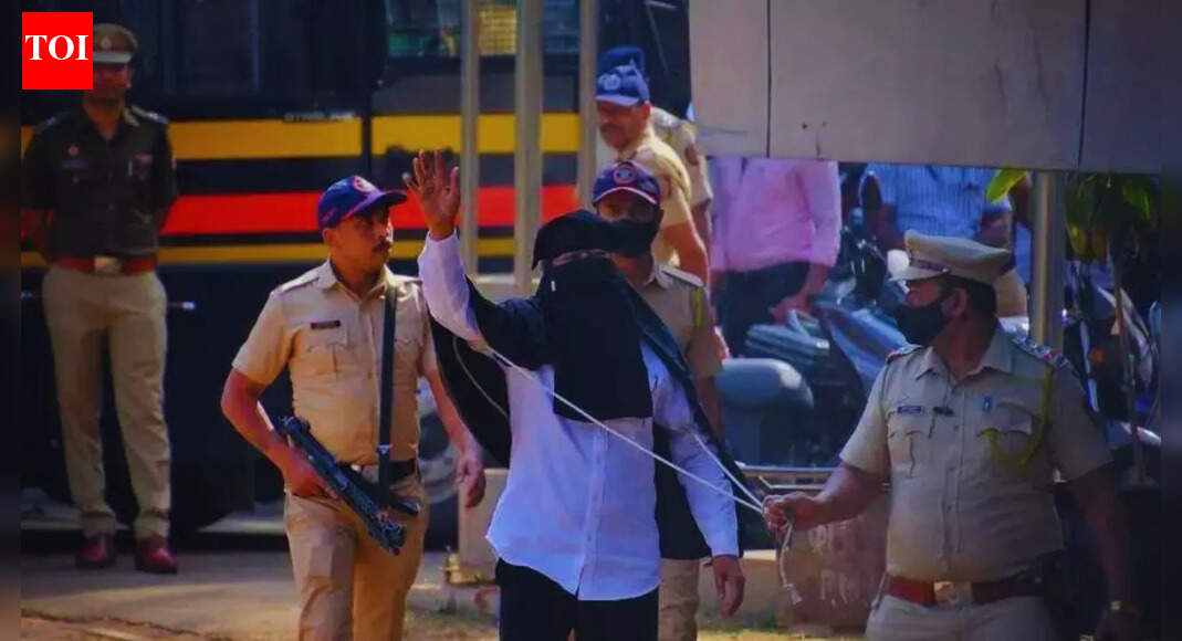 Hands tied, face covered: Gangster goes to file nomination for Pune Municipal Corporation polls but cannot complete process due to missing papers