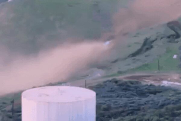 Gas line explosion rocks California: Video shows debris clouds filling the sky; residents report ‘jet-like’ roar