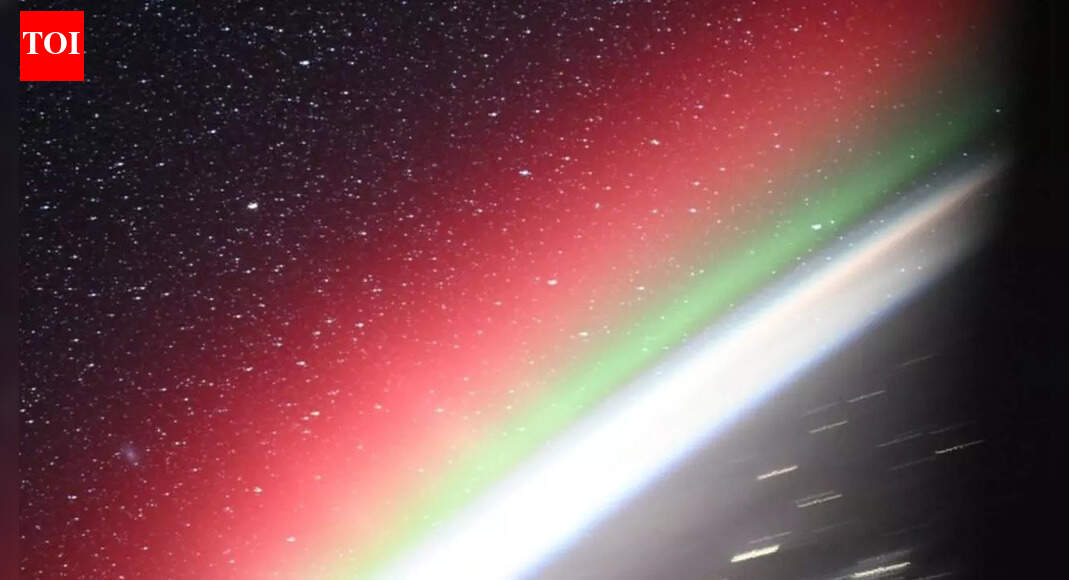 A rare space image links Earth’s glow with the Andromeda Galaxy