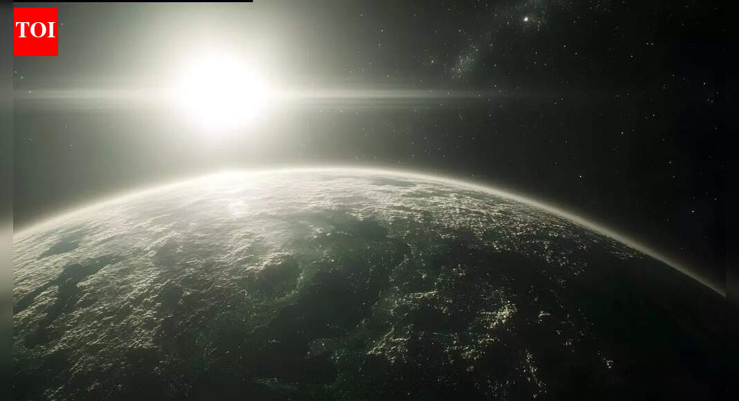 Why does Earth get colder when we are closest to the Sun