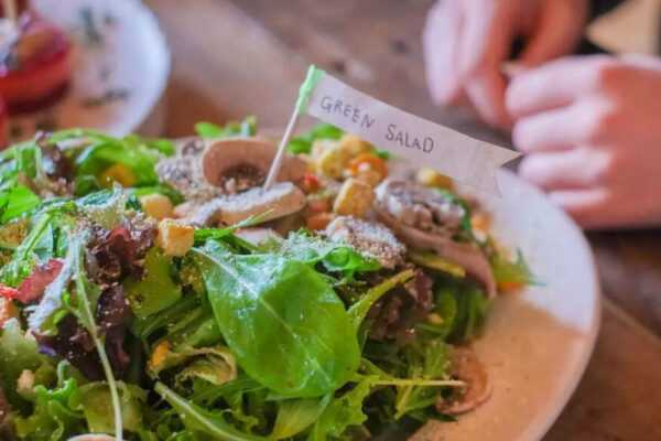 Green salads are NOT as fibre-rich as many believe; UK surgeon breaks down why that’s not always true for daily fibre needs |