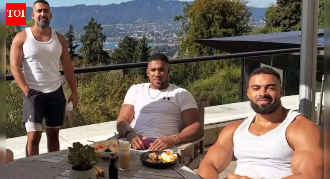 Who were Latif Ayodele and Sina Ghami? Anthony Joshua suffers tragedy after two close friends were killed in a crash | International Sports News