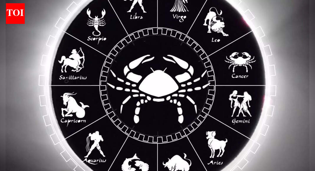 Cancer Horoscope Tomorrow, December 31, 2025: Your future responds to decisive energy