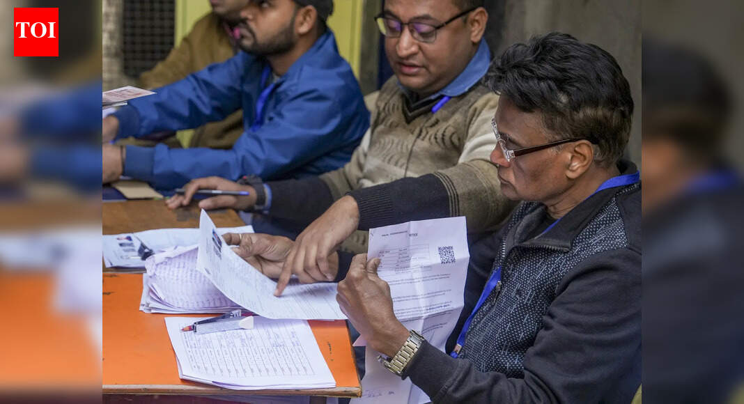 SIR exercise LUCKNOW: The draft electoral rolls for special intensive revision (SIR) in Uttar Pradesh will be published on Jan 6, 2026 instead of the earlier scheduled date of Dec 31, UP chief electoral officer Navdeep Rinwa announced on Tuesday. From the same day, voters will be able to file claims and objections, with the window remaining open until Feb 6.  During this period, citizens can request corrections, additions, or deletions to ensure that their voter information is accurate. Election commission will begin issuing notices, examining SIR forms, and resolving all claims and objections from Jan 6 to Feb 27.  This phase is crucial for verifying voter details and addressing discrepancies to ensure transparency and accuracy in the electoral process. Once all revisions are completed, the final updated electoral roll for the state will be published on March 6. The revised schedule aims to provide sufficient time for citizens to verify their details and for authorities to conduct a thorough review, an official said.End of ArticleFollow Us On Social MediaVideosJaishankar To Attend Khaleda Zia’s Funeral In Dhaka Amid Strained India-Bangladesh TiesDRDO Successfully Tests Pinaka Long-Range Guided Rocket In Odisha, To Be Inducted In Indian Army’UPSC Is Complete Waste Of Time’: PM’s Economic Advisor Sanjeev Sanyal On AI Era EducationHindu Guard Killed By Colleague In Bangladesh, Third Death In Days Raises Minority Safety Fears’Deeply Concerned’: PM Modi Reacts To Reports Of Attack On Putin’s House, Ukraine Responds“No Racial Angle”: SSP Rules Out Alleged Slurs in Angel Chakma KillingCongress’ Adhir Ranjan Chowdhury Flags Attacks on Migrant Workers to PM Modi’Will Rid Bengal Of Infiltrators’: Amit Shah Slams Mamata Banerjee’s 14-Year Rule, Sounds Poll BugleFrom Defence To Civil Skies: HAL’s Dhruv-NG Helicopter Takes Flight In India’s Aviation PushJapanese Tourist Harassed in Varanasi on Christmas, Netizens Slam ‘Mob Culture’123Photostories5 new unexpected couples and major celebrity weddings of 2025Tracing the arc from ‘Sanam Teri Kasam’ through ‘Taish’ to ‘Dange’, Harshvardhan Rane’s growing stature5 iconic New Year markets in the USA that keep the holiday magic alive for long!3 reasons to consume Papaya smoothie and the right way to make it as per AIIMS doctor10 types of Pasta dishes from around the world6 best indoor exercises for people who are planning to build muscle strength‘Dhurandhar’: Saumya Tandon aka Ulfat Hasin Baloch says, ‘Aditya Dhar was always on my wish list’ – Exclusive7 weekly routines common among people who live to 100Healthiest fruits of 2025: These 5 fruits are richest in key nutrientsWhich Hindu Idol You Should Bring Home On January 1, 2026123Hot PicksIndigo flight DisruptionsPAN-Aadhaar link statusKhaleda ZiaGold rate todayIncome Tax RefundBahrain Golden Visa 2025Bank Holidays DecemberTop TrendingErika KirkTravis KelceJoel EmbiidAlex Rodriguez and Jaclyn Cordeiro Net WorthStefon DiggsMagic Johnson vs Shaquille O Neal Net WorthPhiladelphia 76ers vs Memphis GrizzliesPopeyes Streaming BundlesJake Paul and Jutta Leerdam Net WorthSidney Crosby Lifestyle