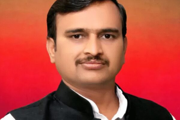 ‘Might not be so lucky next time’: Samajwadi Party leader Amrendra Nishad shot by cousin; survives murder bid, accused held