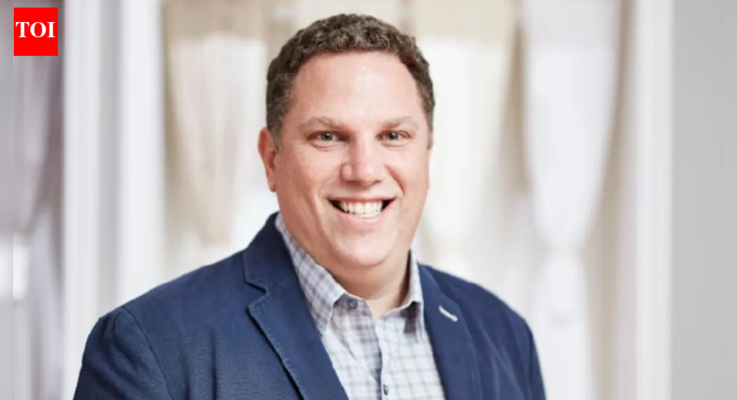 CEO Scott Tannen asks this question to catch unprepared candidates: 7 cues that quietly tell employers you walked in casually