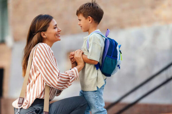 5 ways to raise confident kids, according to an expert |