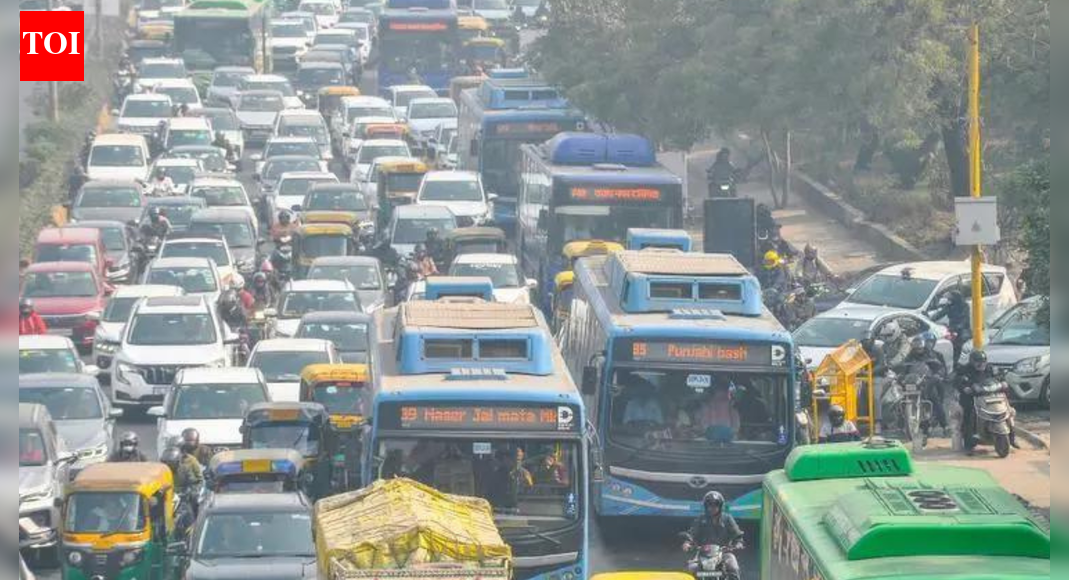 Delhi vehicle sales hit record 8.2L in 2025: Surge in private two- and four-wheelers exposes public transport gaps, pollution risk