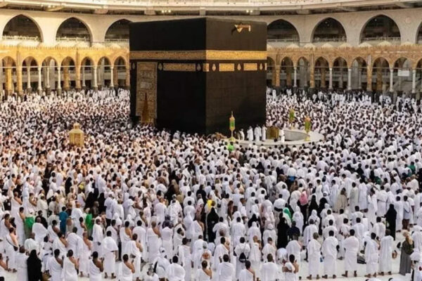 UAE Prayer Timings 2026: New year changes to Fajr–Isha schedule, Friday prayers and traffic advisory | World News