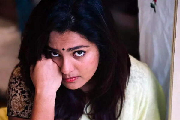 Was Parvathy Thiruvothu approached instead of Kalyani in Dulquer Salmaan’s ‘Lokah Chapter – One Chandra’? Actress refuses to address speculation