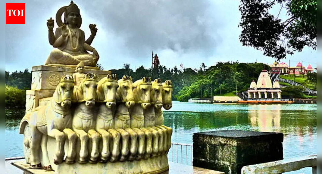 Did you know chanting Aditya Hridaya Stotra can enhance your self confidence?