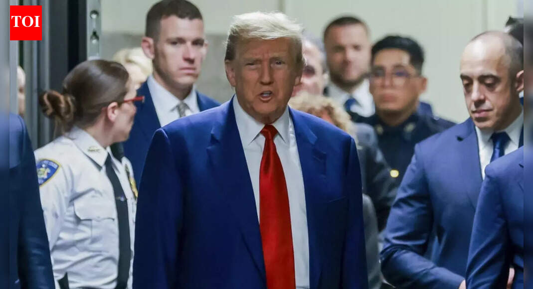 Trump warns US is ‘locked and loaded’ if Iran kills protesters