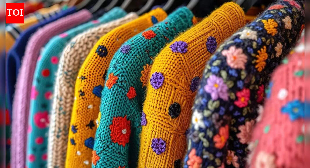 Which Color to Wear on Full Moon Based on Your Birth Date?