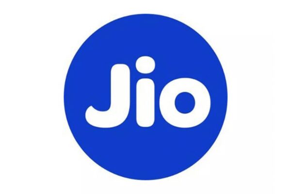 Jio dominates November subscriber count with 1.2 million additions; extends lead over Airtel for 9th consecutive month
