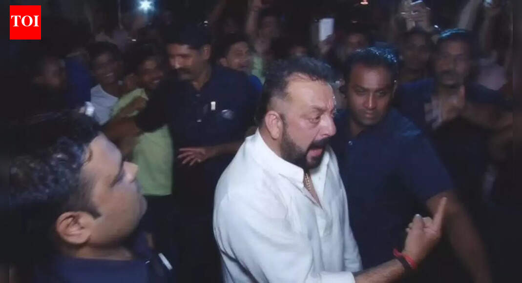 Paparazzo recalls Sanjay Dutt’s equation with photographers, calls him a ‘messiah’: ‘Baba would ask, ‘Do you drink?’ and then force us to drink with him’