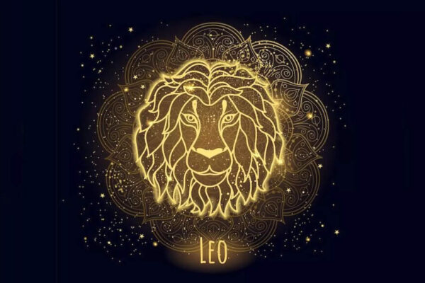 Leo Daily Horoscope Today, January 4, 2026: Your next chapter is opening softly, enter before it fades