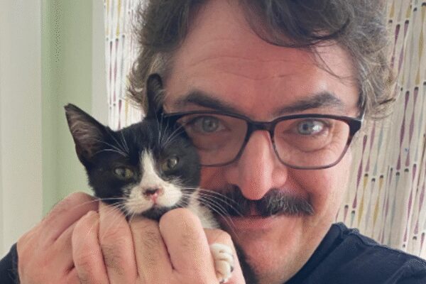 Steven W. Bailey, Grey’s Anatomy’s Joe, reveals personal battle with rare genetic disorder, Congenital myasthenic syndrome