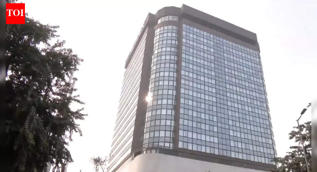 Delhi: Man found dead after falling from height at Le Méridien hotel; probe underway